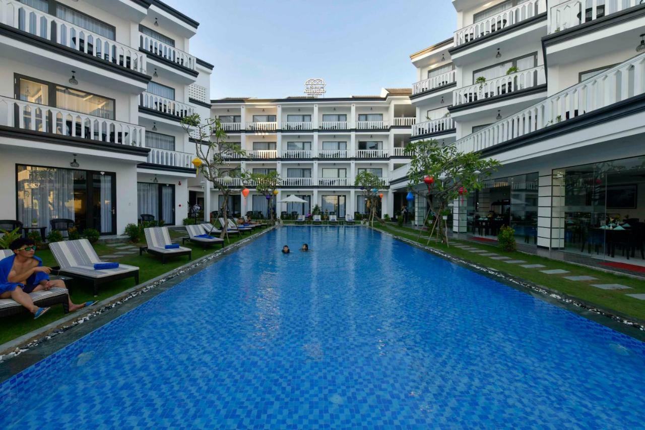 Gem Riverside Hotel Хойан Экстерьер фото